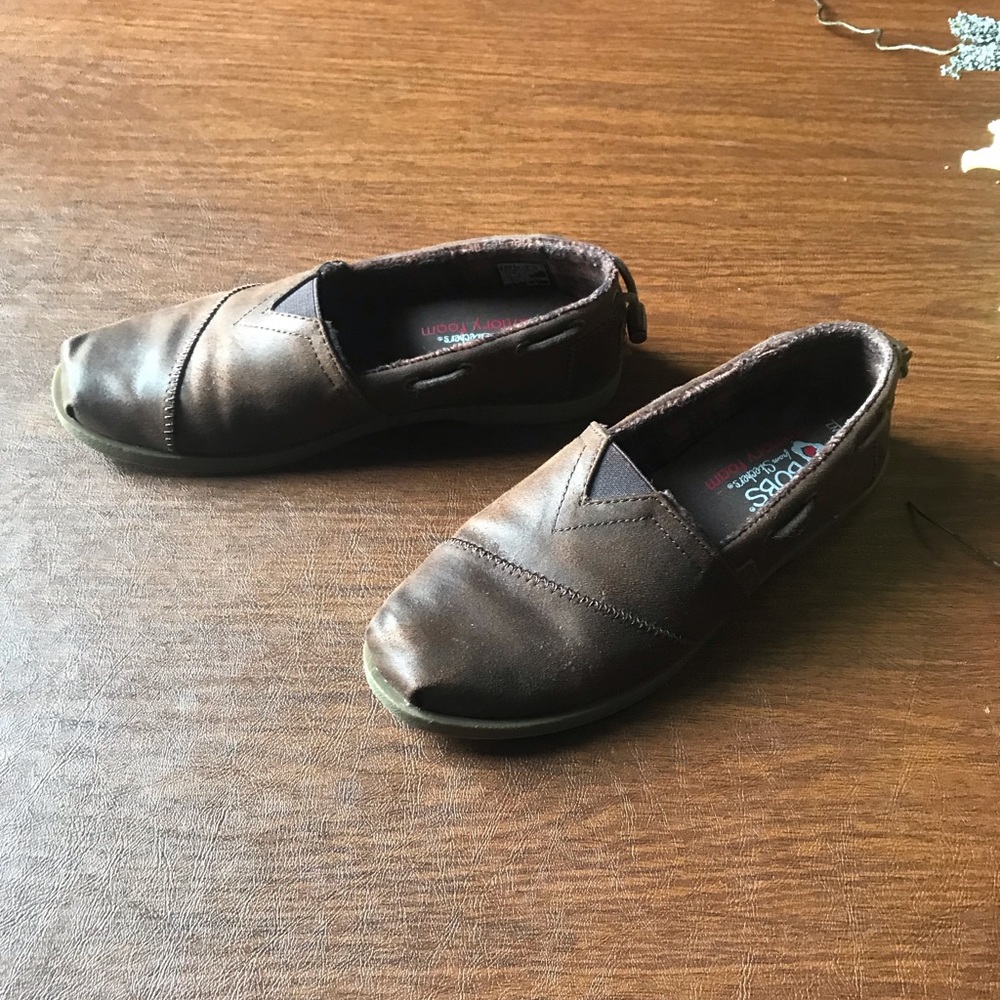 EUC Bobs leather slip ons - Picture 2 of 8